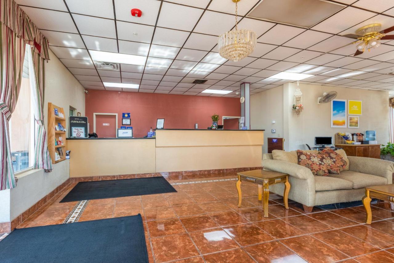 Americas Best Value Inn Of Elk City Exterior foto